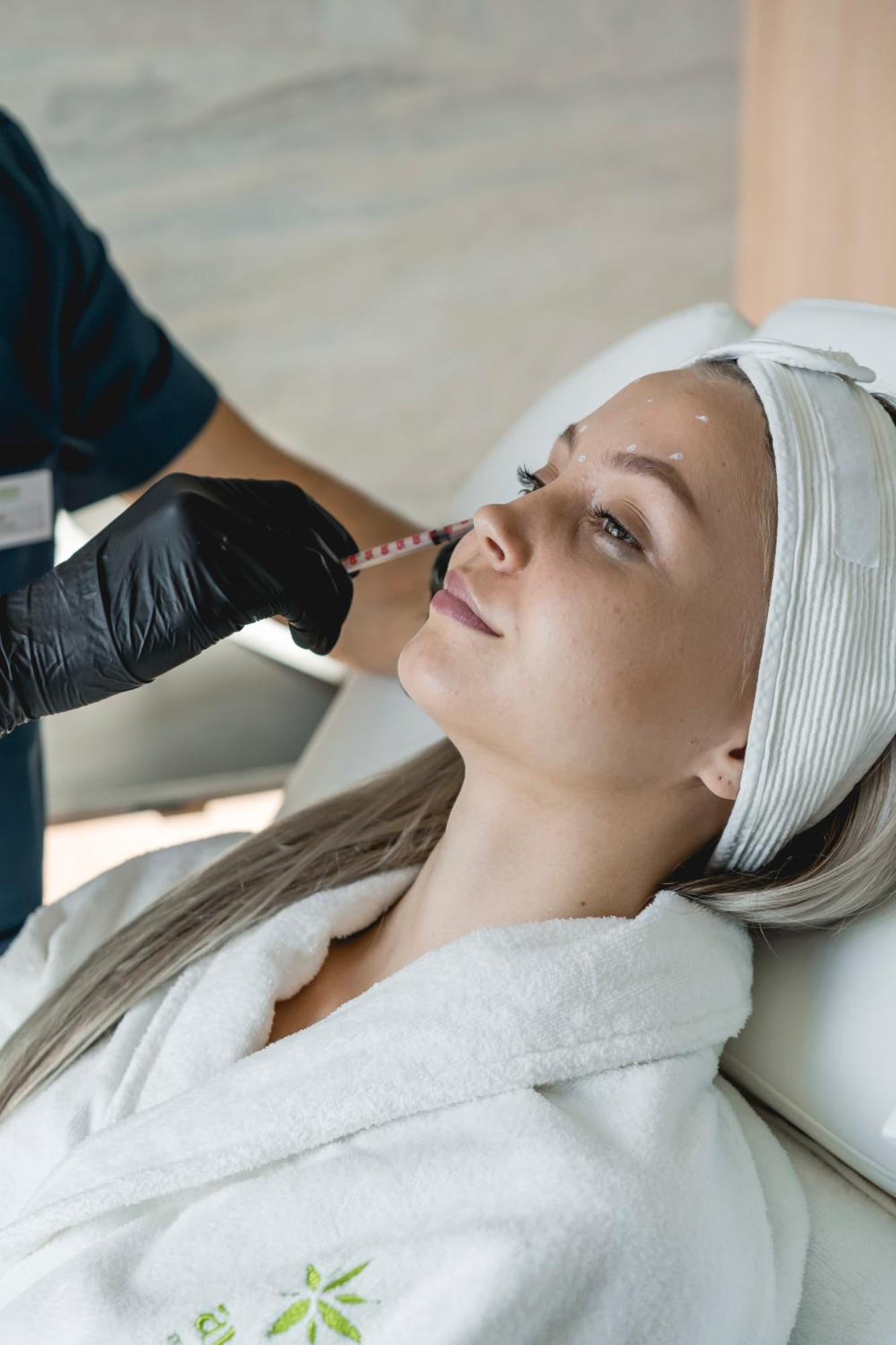 Aura Medical Spa Nałęczów Esterno foto